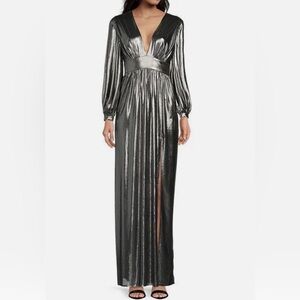 NWT- Gianni Bini Zella Metallic Lame Plunging V-Neck Dress